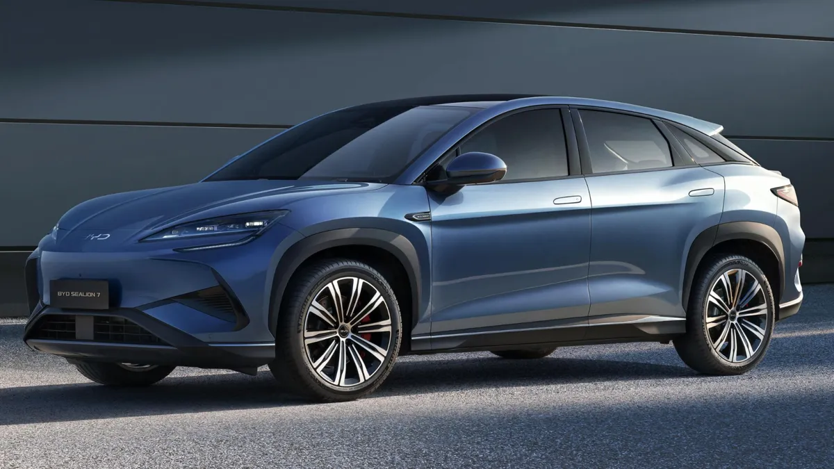 BYD Sealion 7