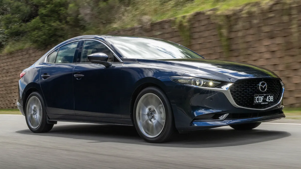 Mazda 3 Sedan