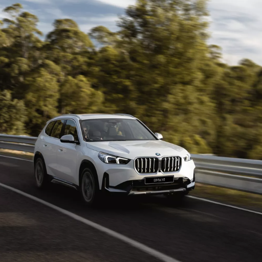 X1 sDrive18i Awaits You