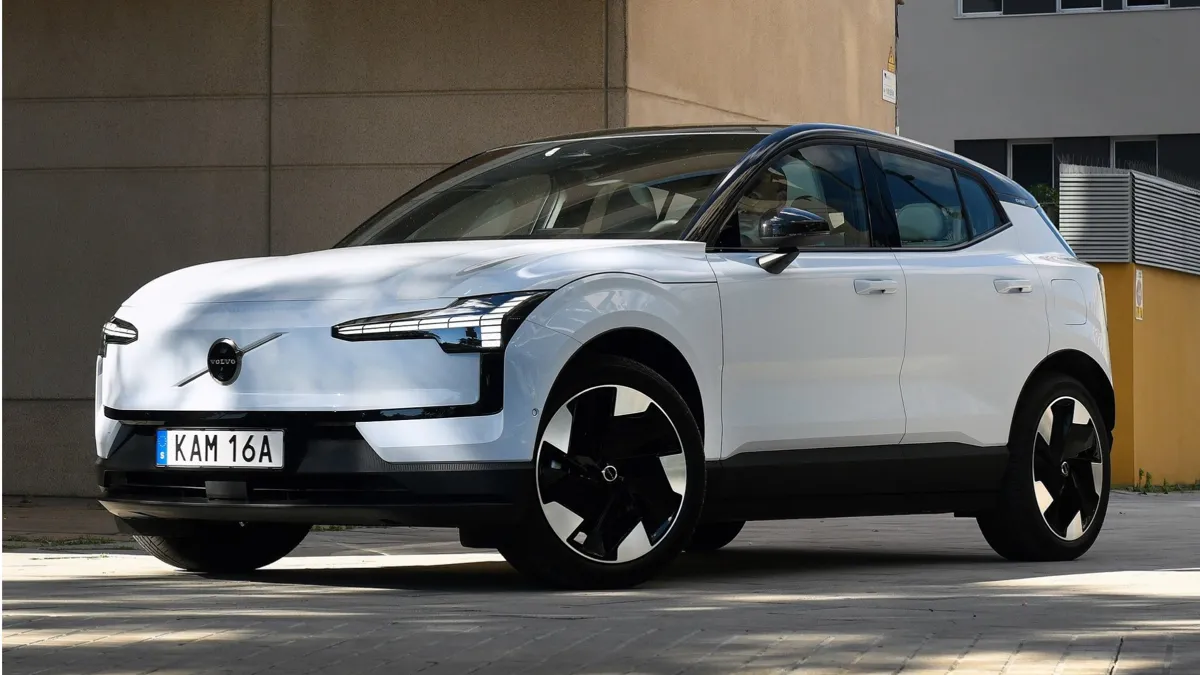 Volvo EX30